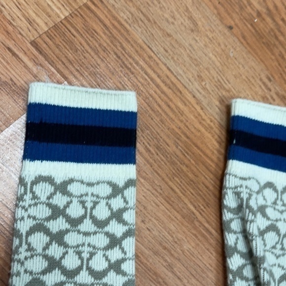 Coach Unisex Socks - Picture 3 of 4